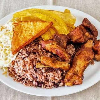 Cerdo Frito/ Fried Pork,