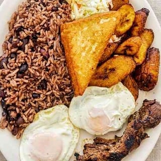 1 Desayuno Nica